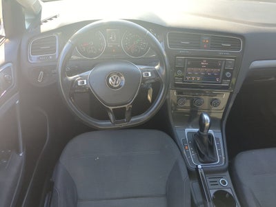 2019 Volkswagen Golf S