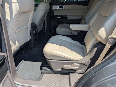 2021 Ford Explorer Platinum