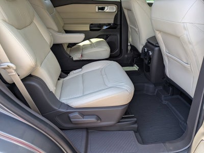 2021 Ford Explorer Platinum