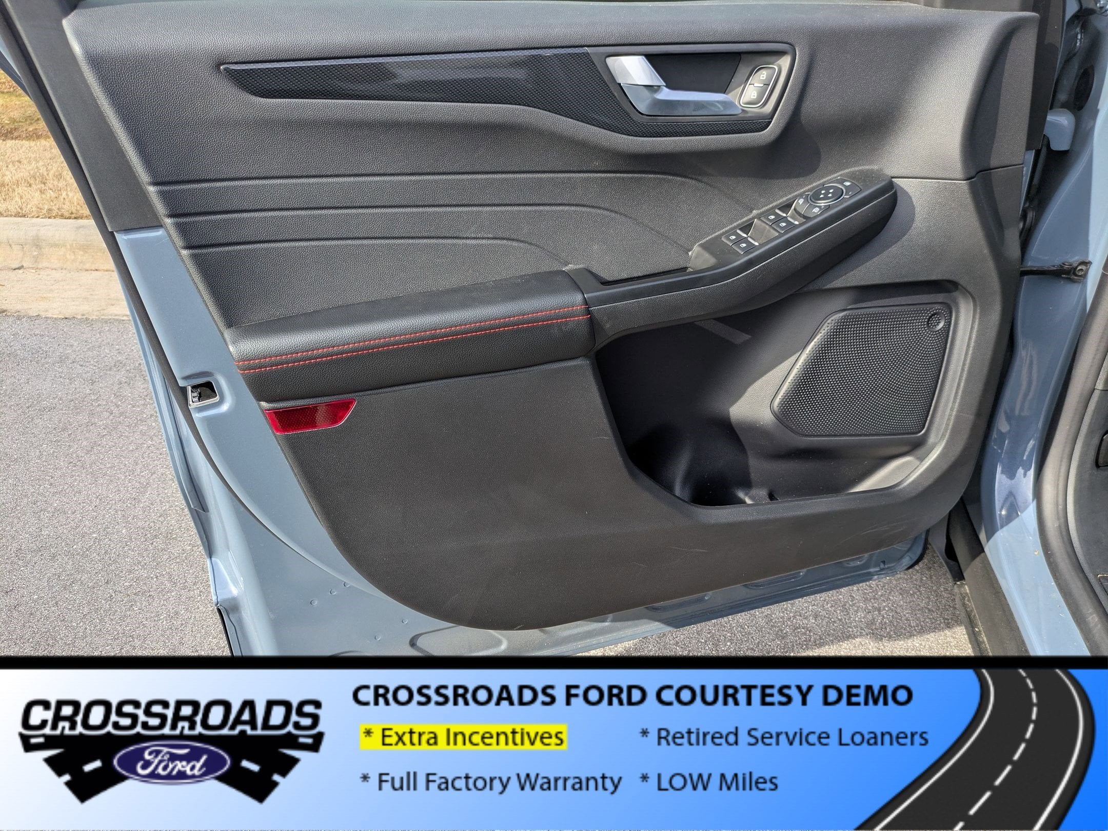 2025 Ford Escape ST-Line - Crossroads Courtesy Demo