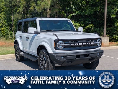 2026 Ford Bronco Outer Banks