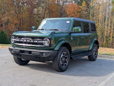 2025 Ford Bronco Outer Banks