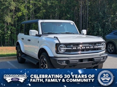 2026 Ford Bronco Outer Banks