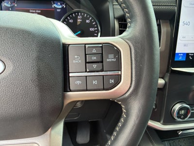 2022 Ford Expedition Max XLT