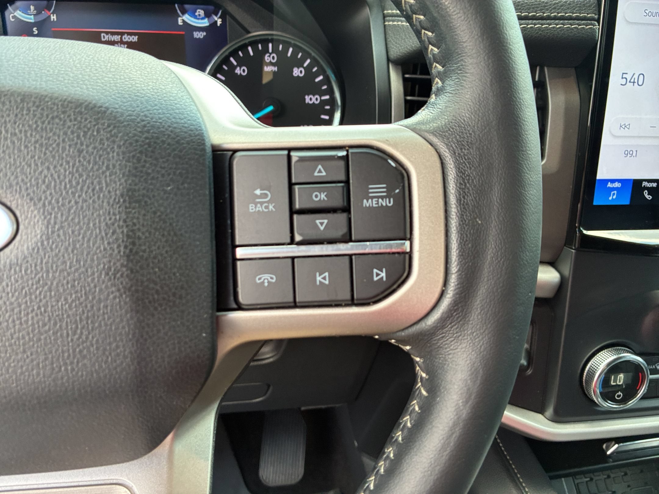 2022 Ford Expedition Max XLT