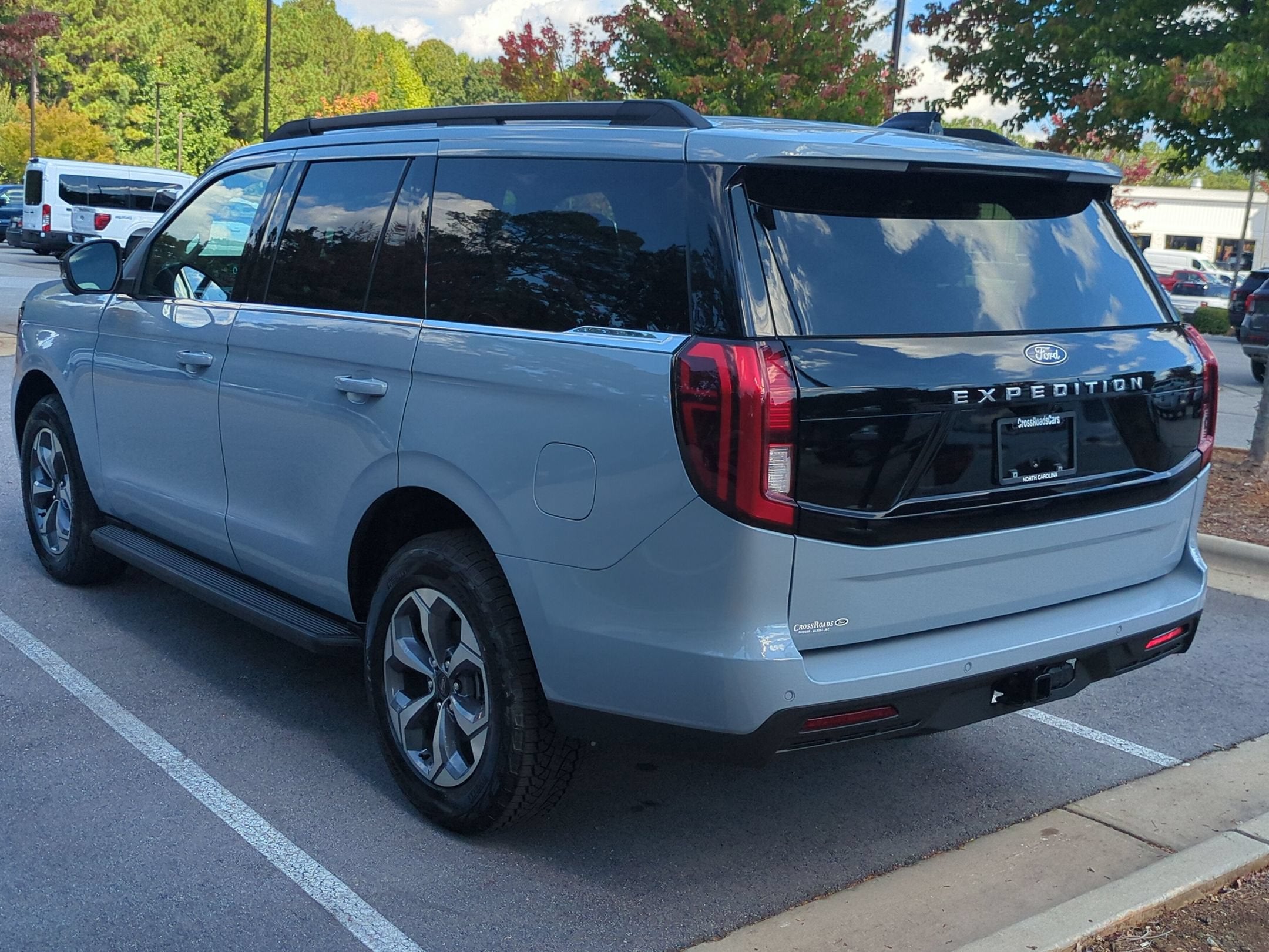 2027 Ford Expedition Active