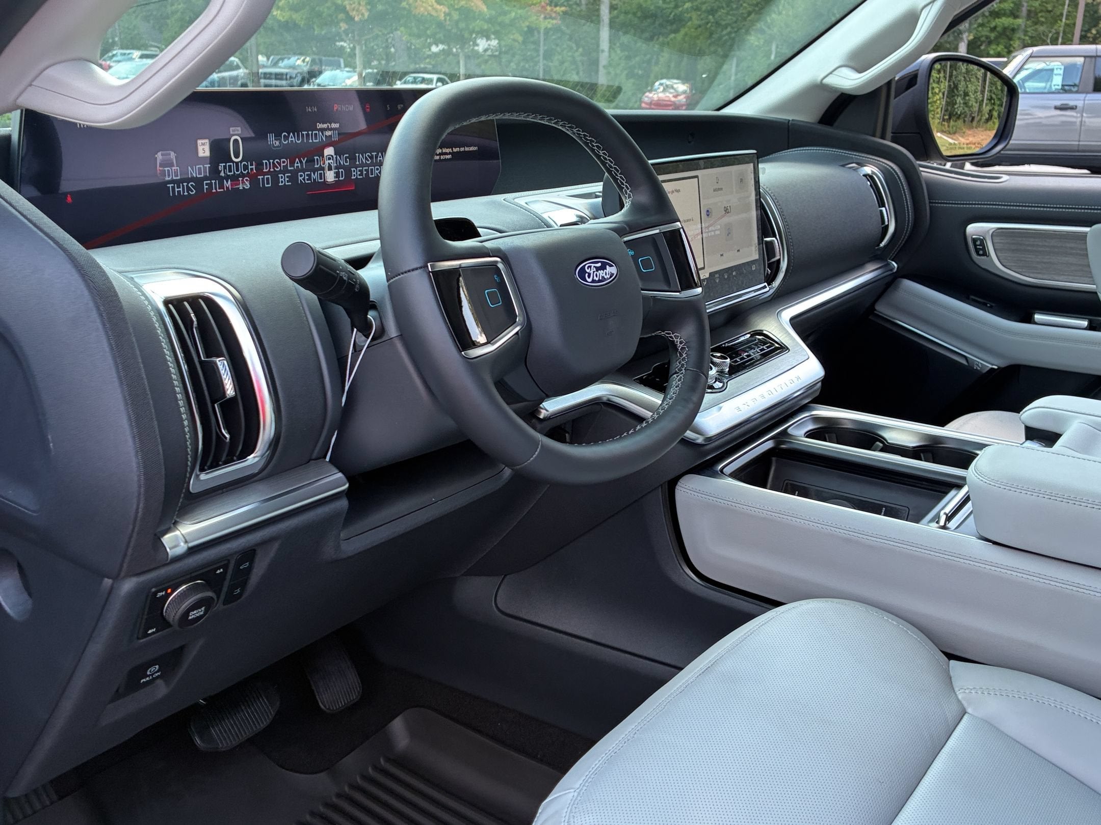 2027 Ford Expedition Platinum