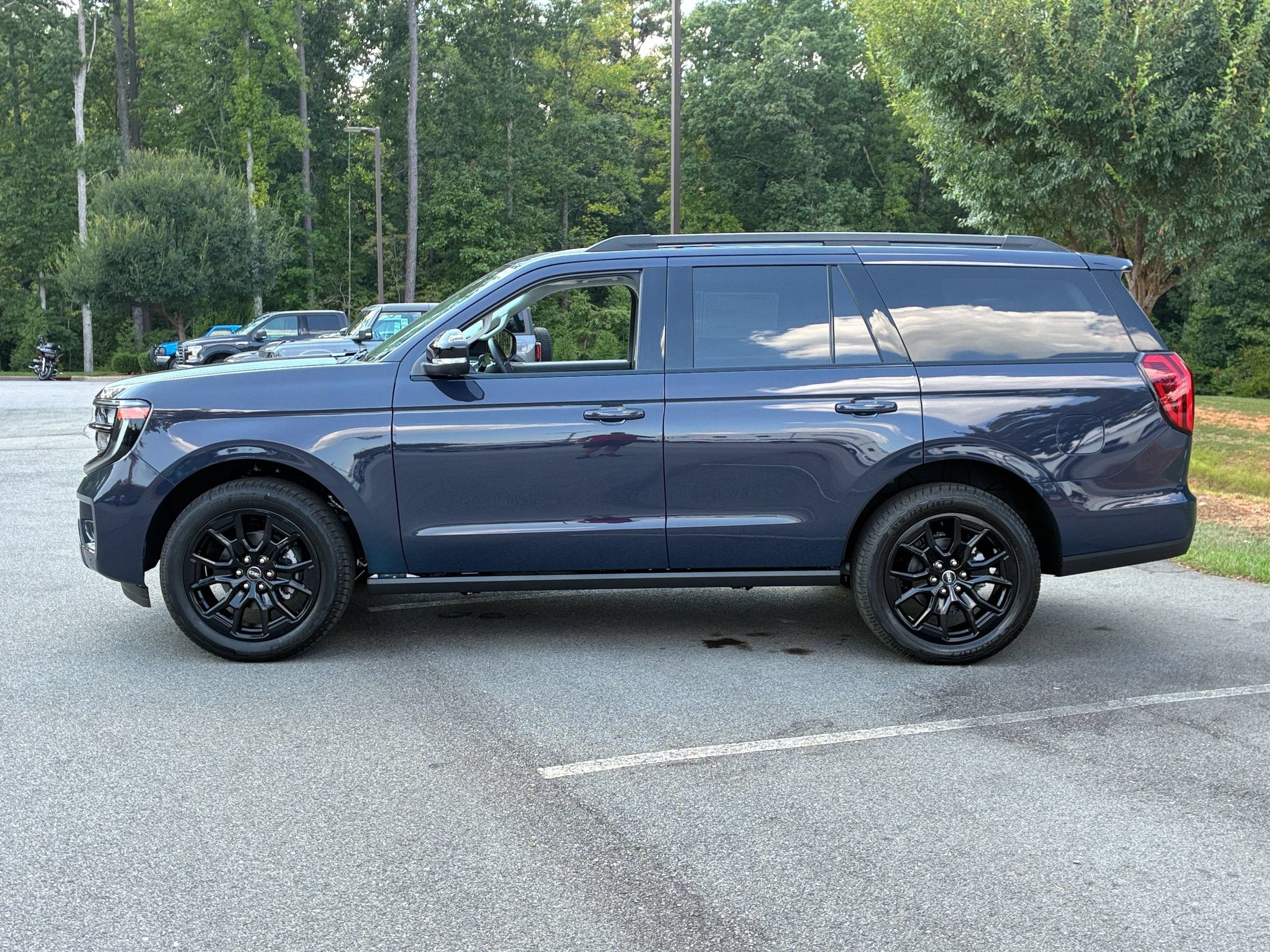 2027 Ford Expedition Platinum