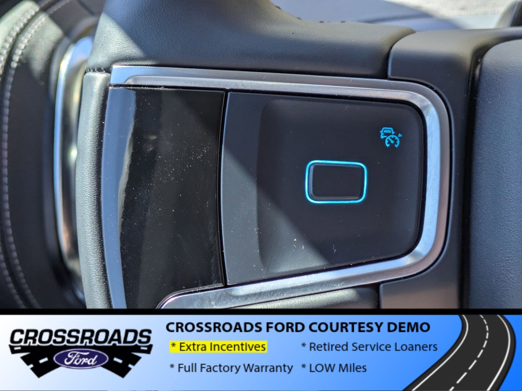 2025 Ford Expedition Platinum - Crossroads Courtesy Demo