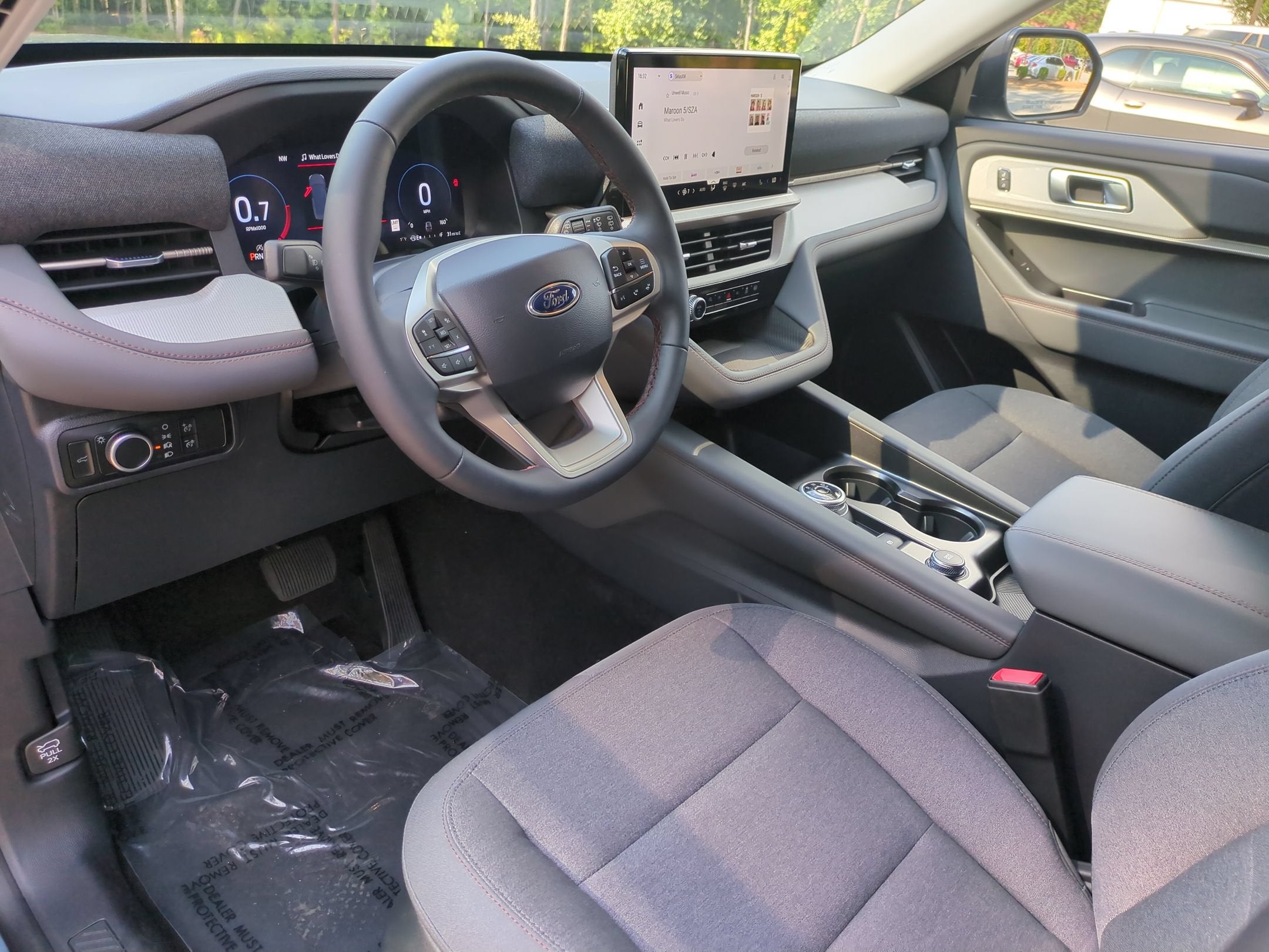 2026 Ford Explorer Active w/200A Pkg