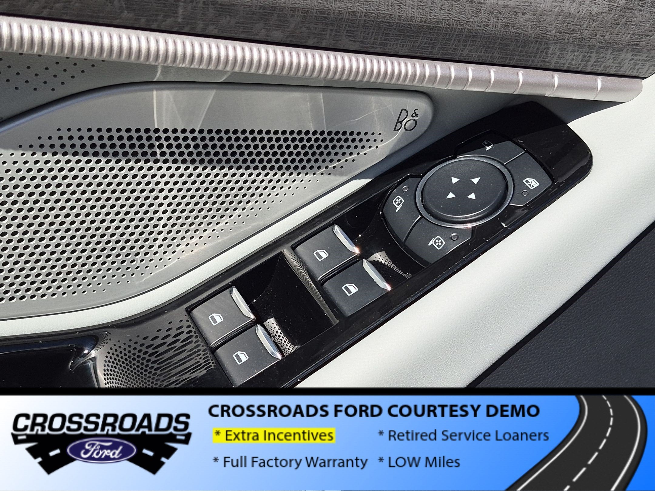 2026 Ford Explorer Platinum - Crossroads Courtesy Demo