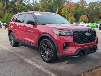 2025 Ford Explorer ST