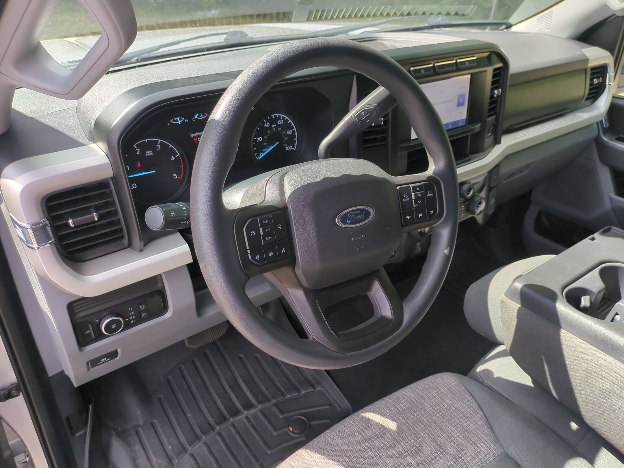2024 Ford Super Duty F-250 SRW XLT