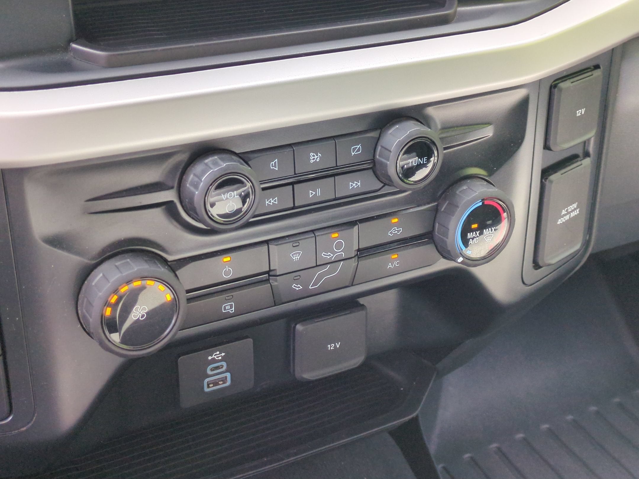 2024 Ford Super Duty F-250 SRW XLT