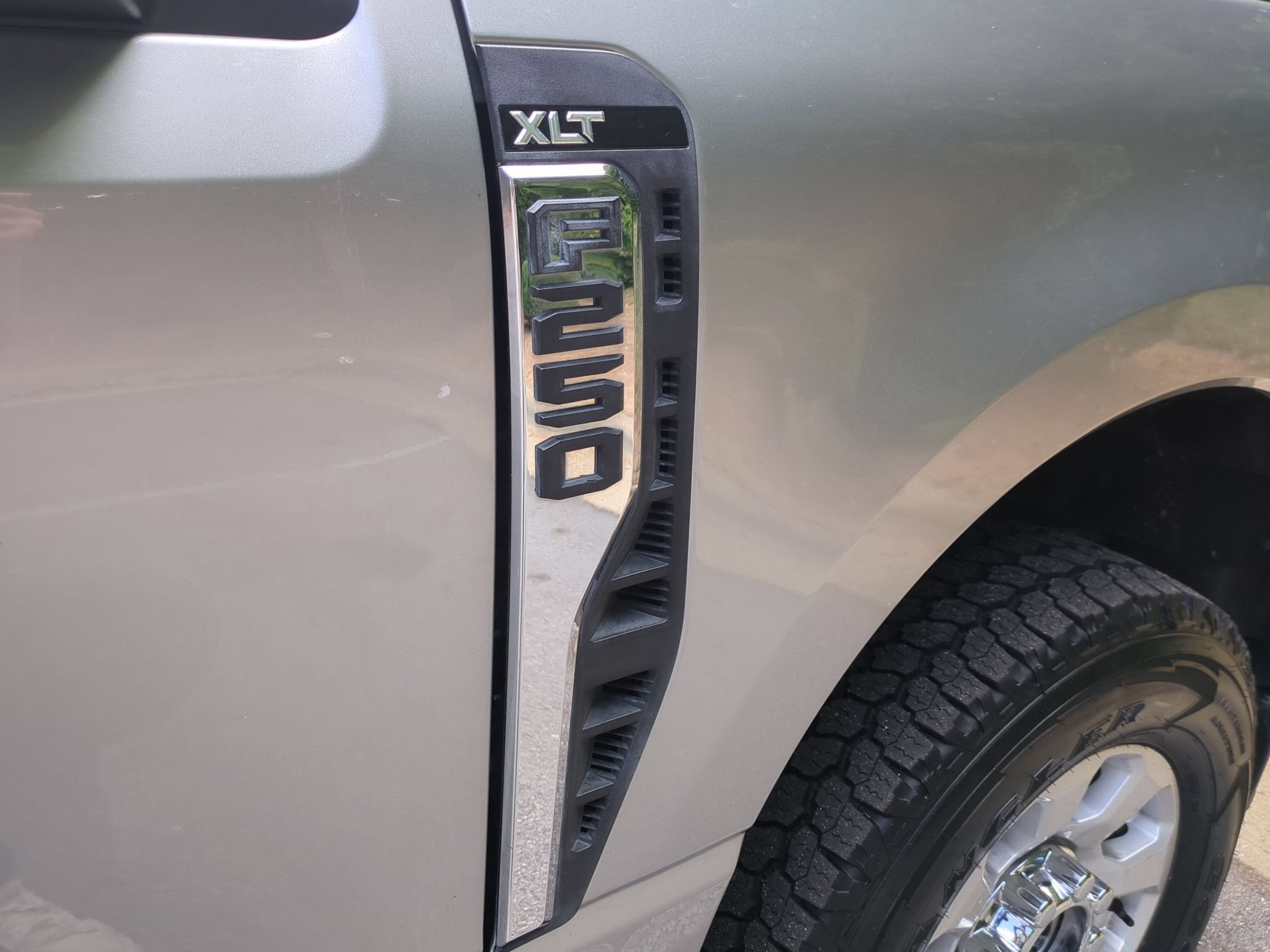 2024 Ford Super Duty F-250 SRW XLT