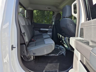 2027 Ford Super Duty F-250 SRW XLT
