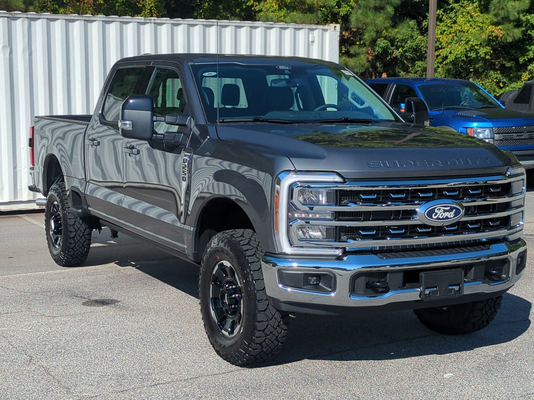 2027 Ford Super Duty F-250 SRW LARIAT