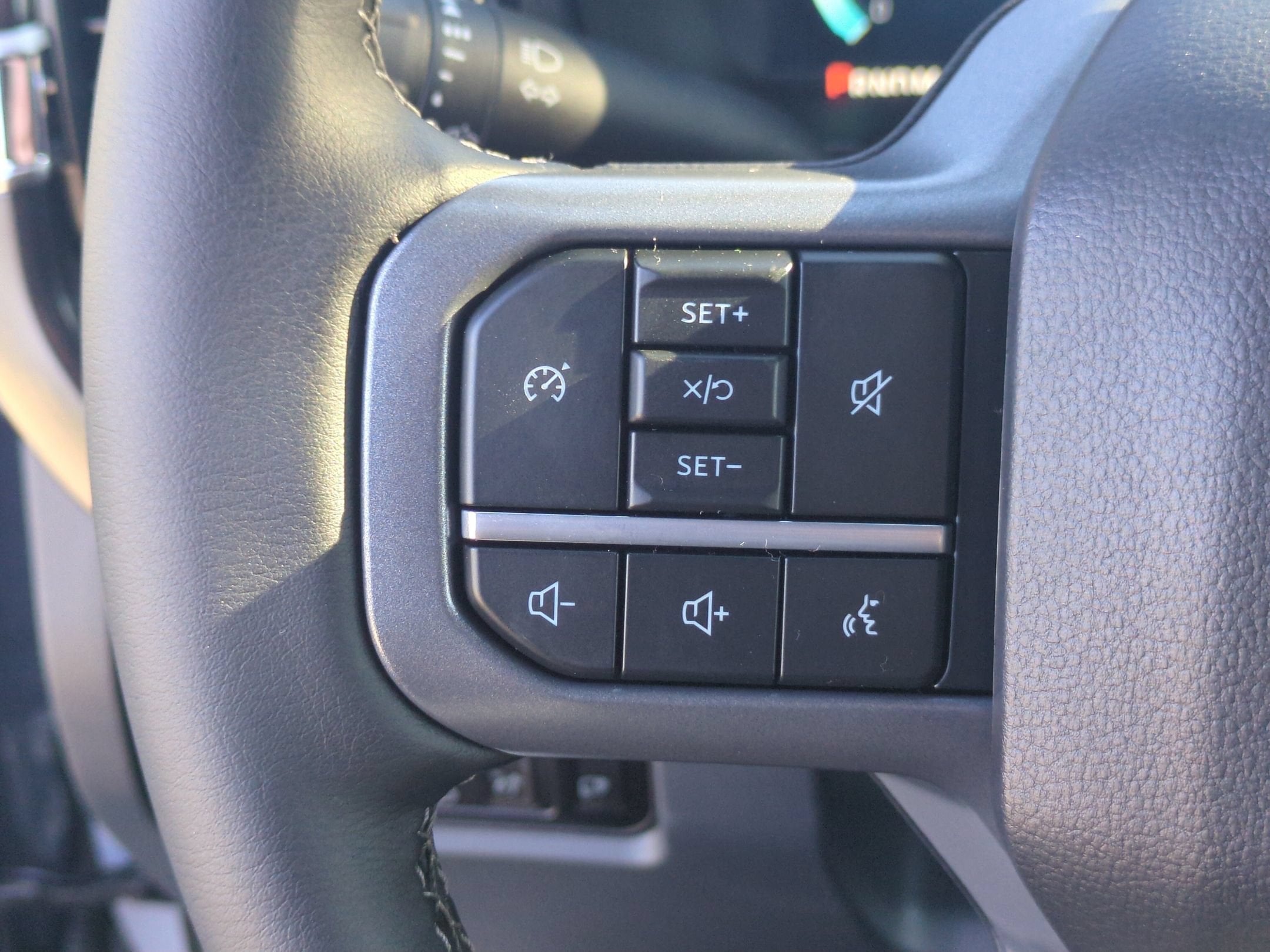 2027 Ford Super Duty F-250 SRW LARIAT