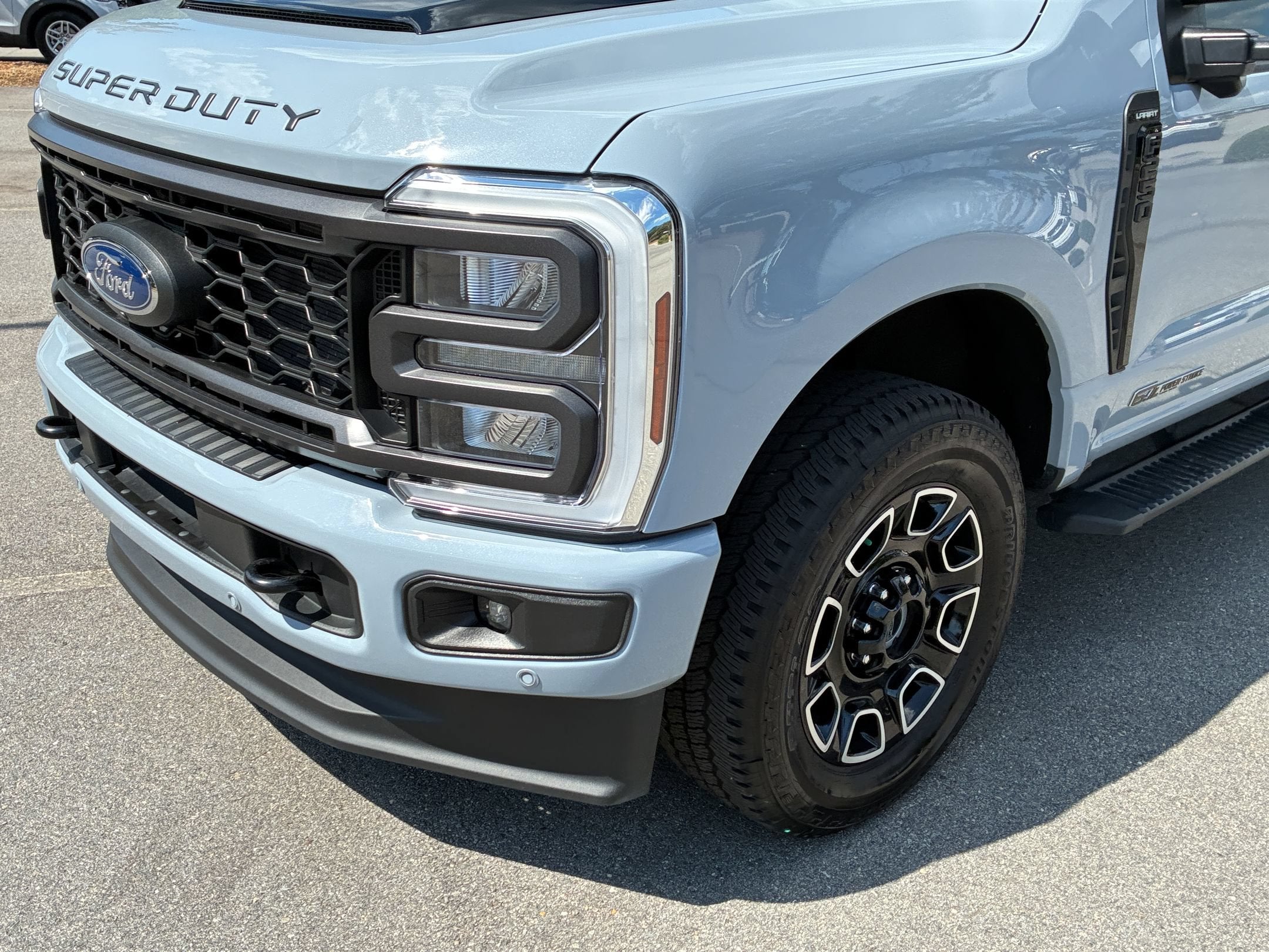 2024 Ford Super Duty F-250 SRW LARIAT