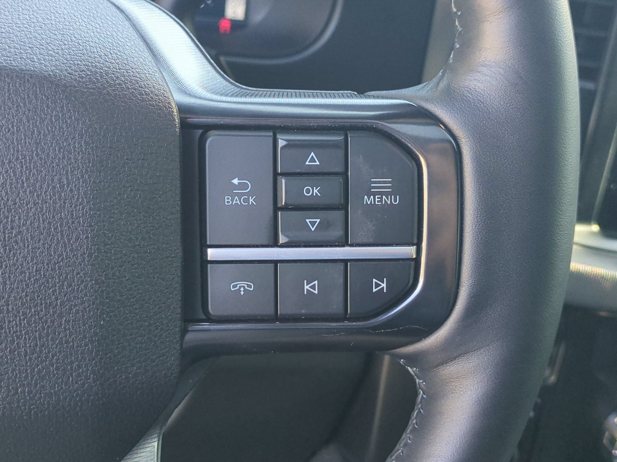 2025 Ford Super Duty F-350 DRW Platinum