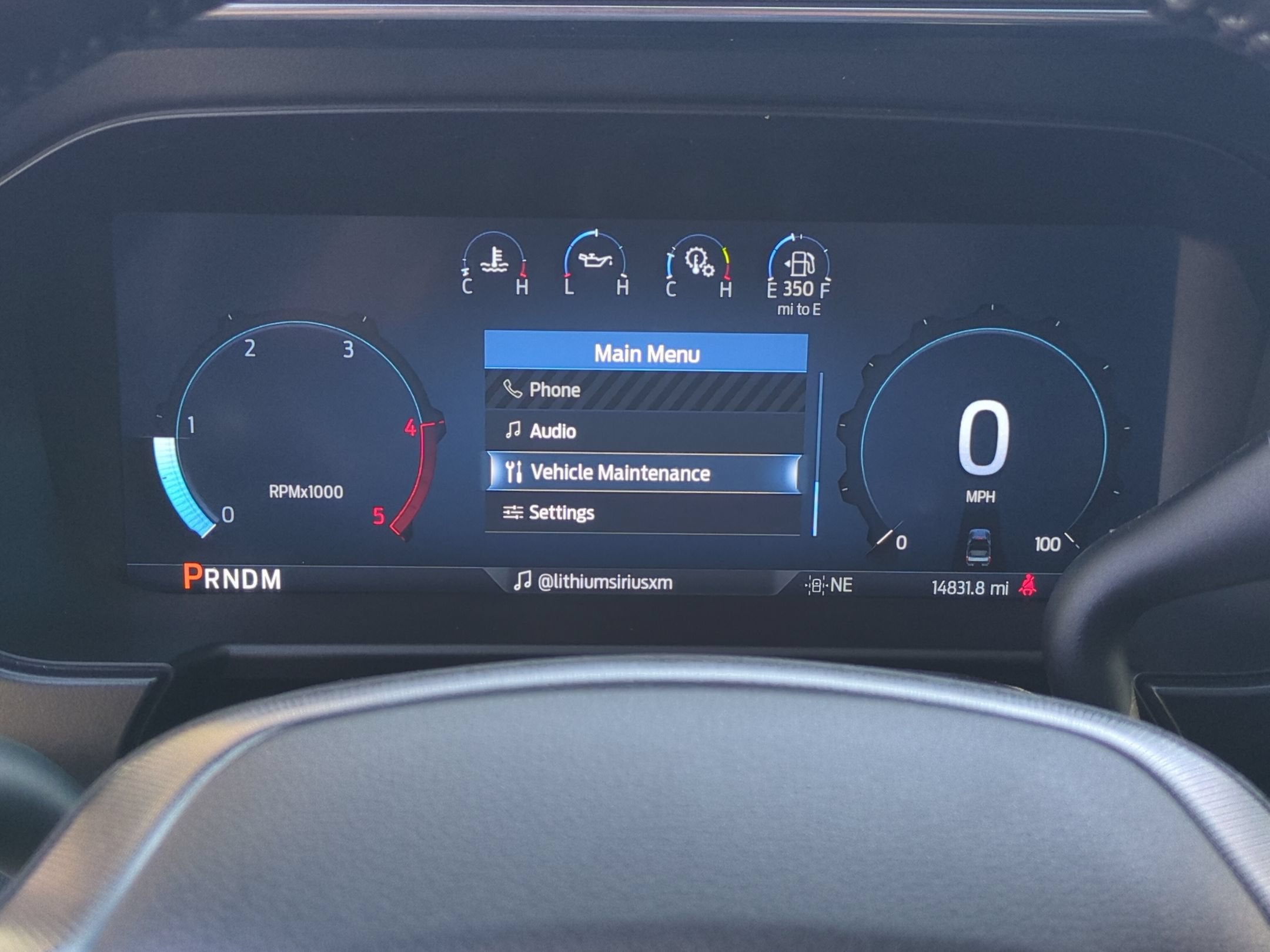 2025 Ford Super Duty F-350 DRW Platinum