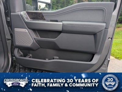 2026 Ford Super Duty F-350 DRW LARIAT