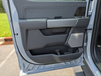 2026 Ford Super Duty F-350 DRW LARIAT