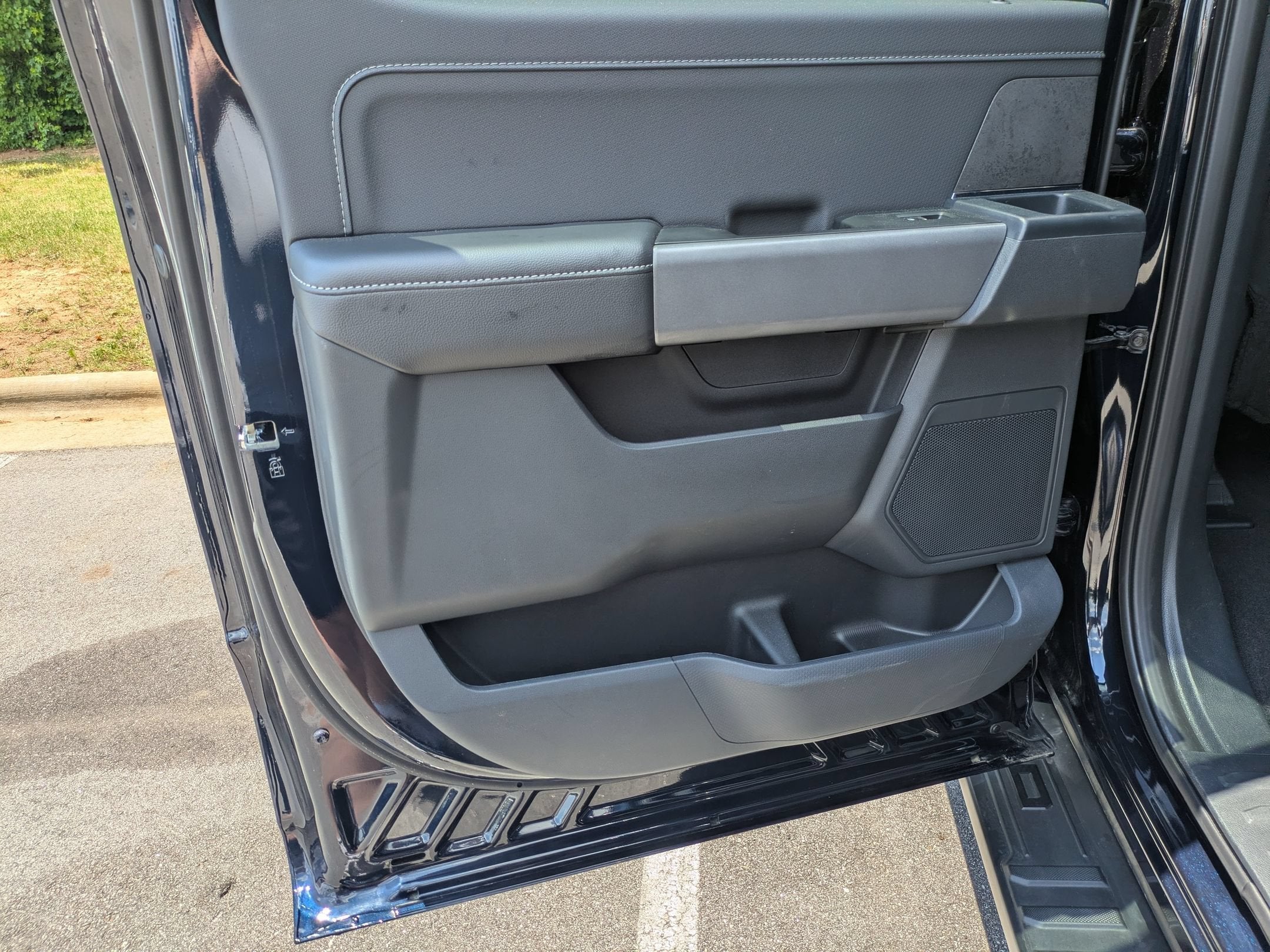 2026 Ford F-150 XLT - Crossroads Courtesy Demo