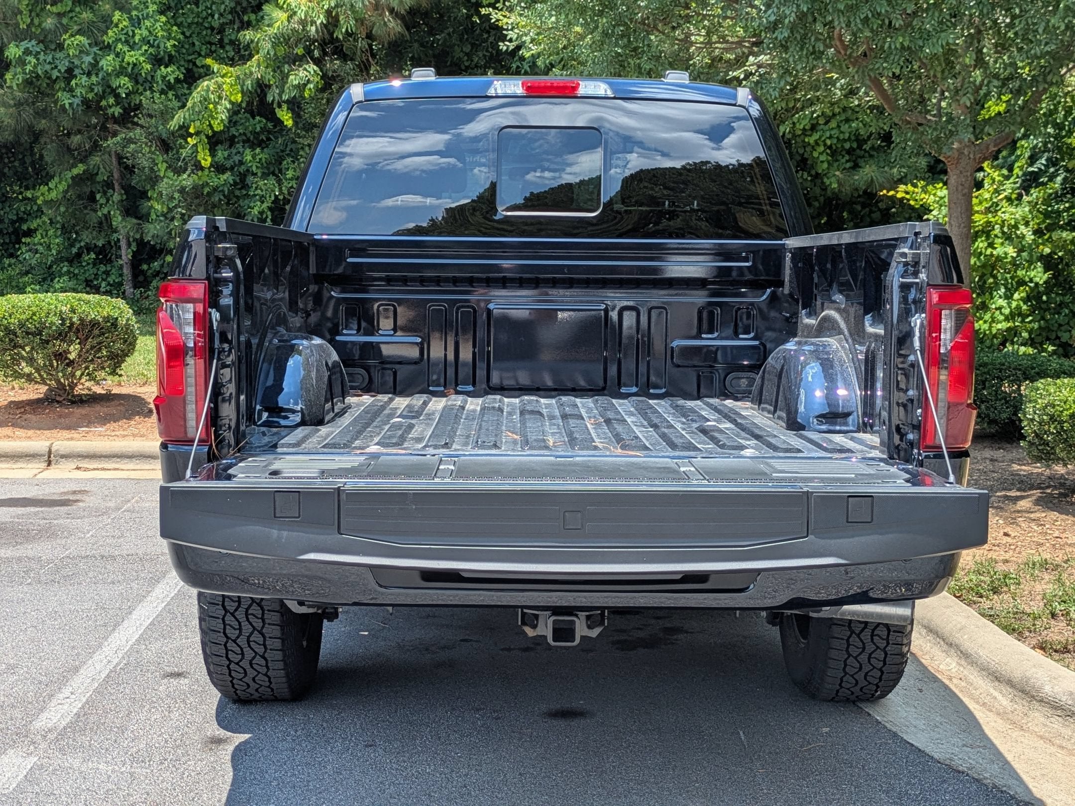 2026 Ford F-150 XLT - Crossroads Courtesy Demo