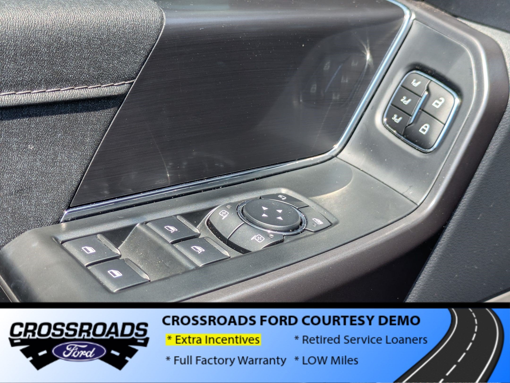 2026 Ford F-150 LARIAT - Crossroads Courtesy Demo