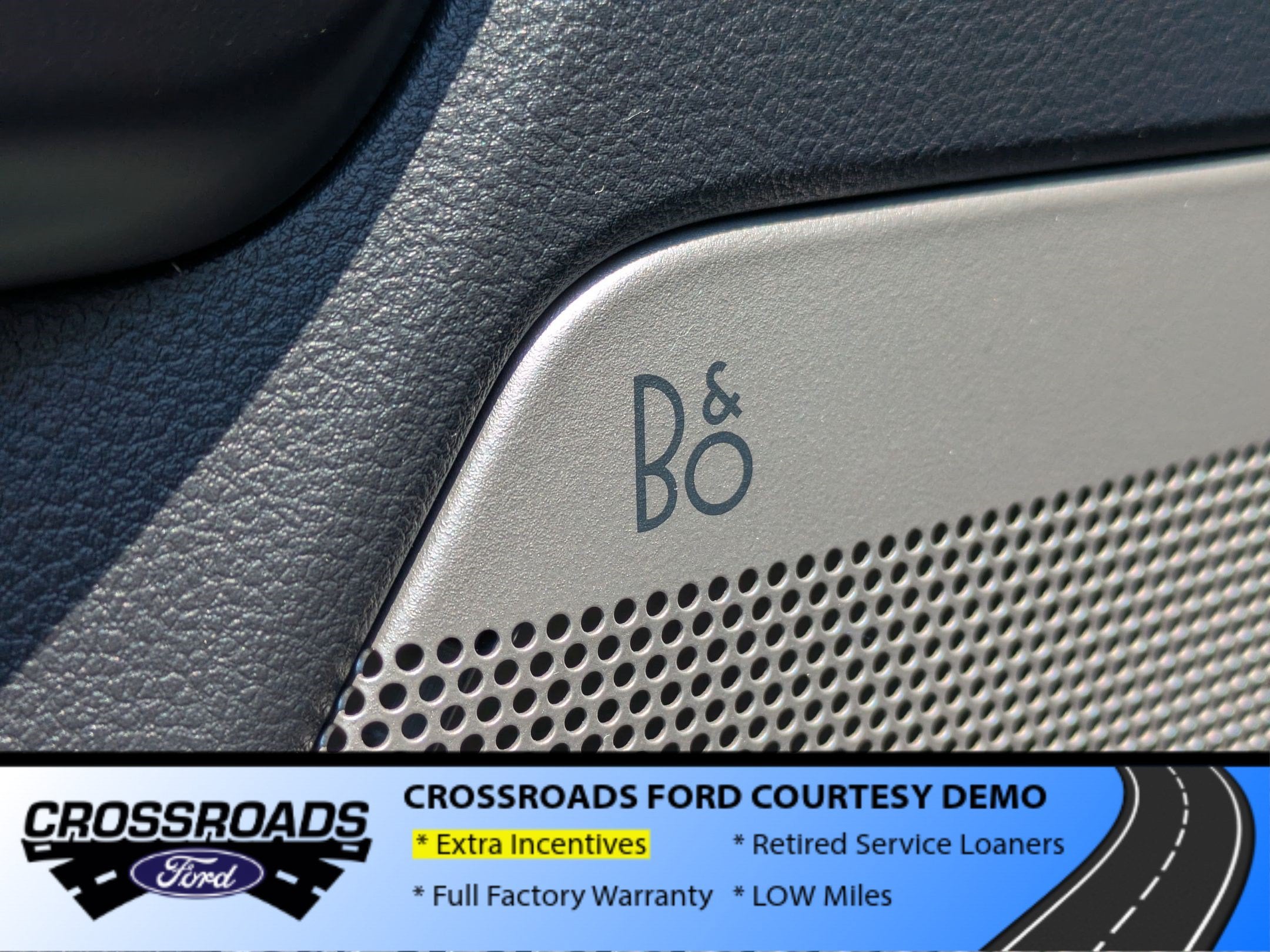 2026 Ford F-150 LARIAT - Crossroads Courtesy Demo