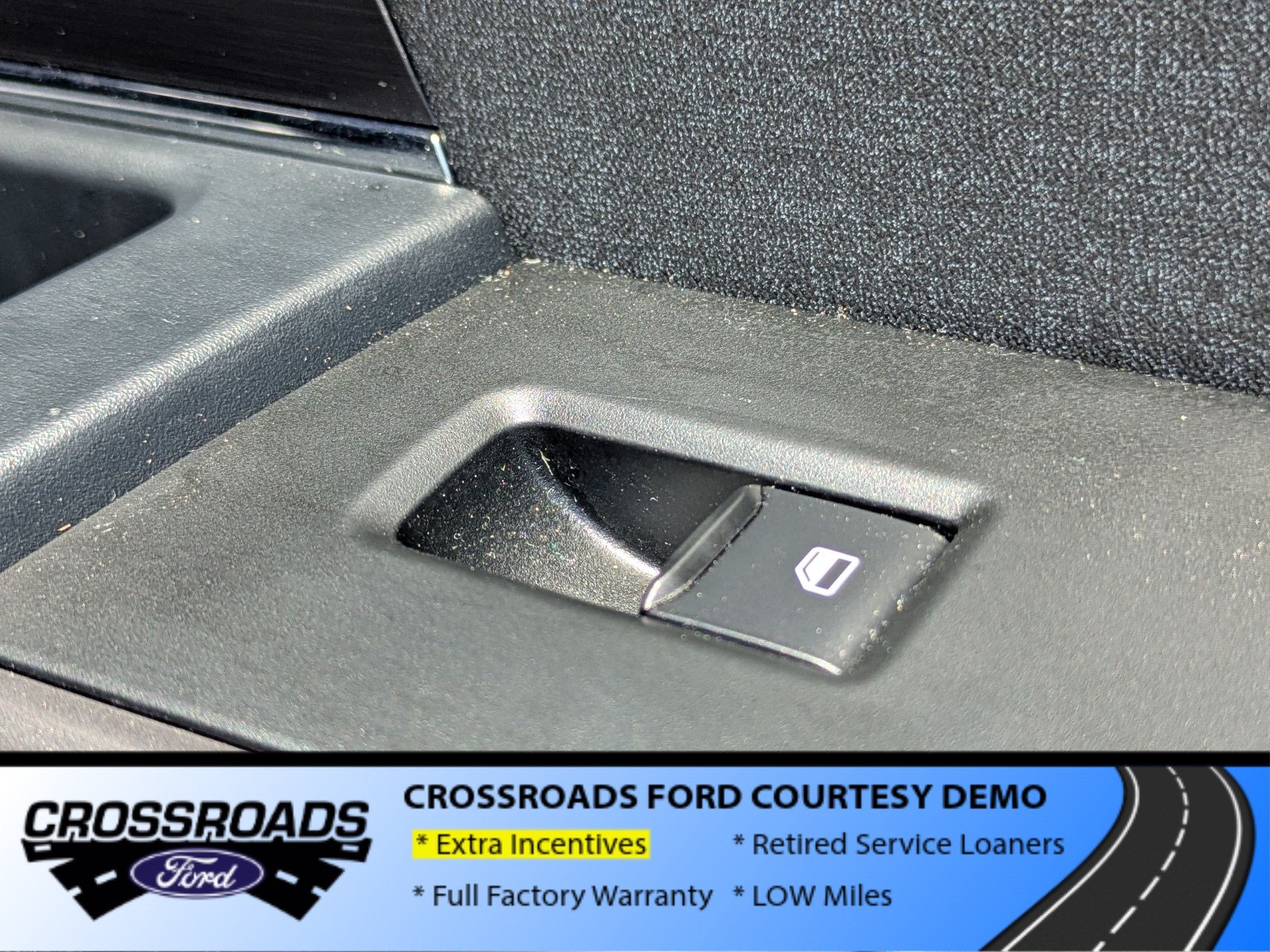2026 Ford F-150 LARIAT - Crossroads Courtesy Demo