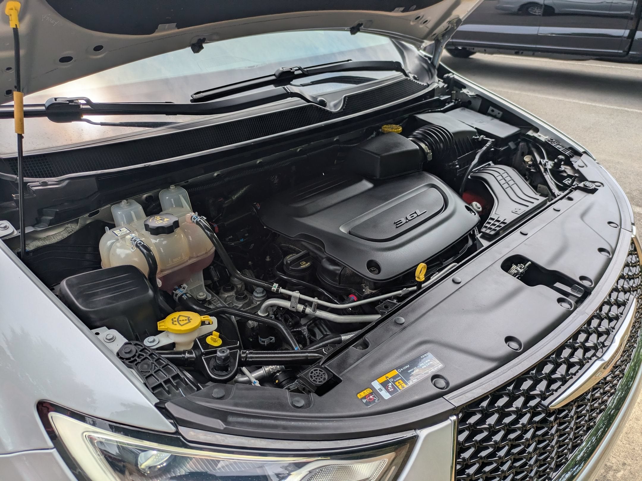 2024 Chrysler Pacifica Touring L