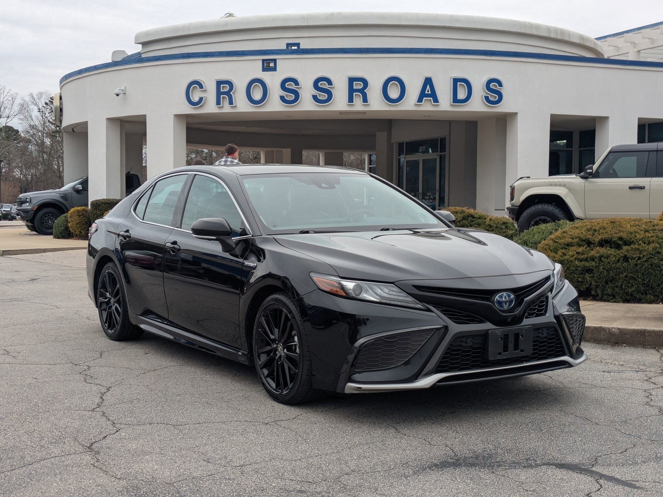 2021 Toyota Camry Hybrid XSE
