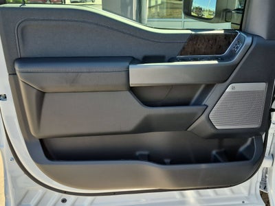 2027 Ford Super Duty F-250 SRW LARIAT