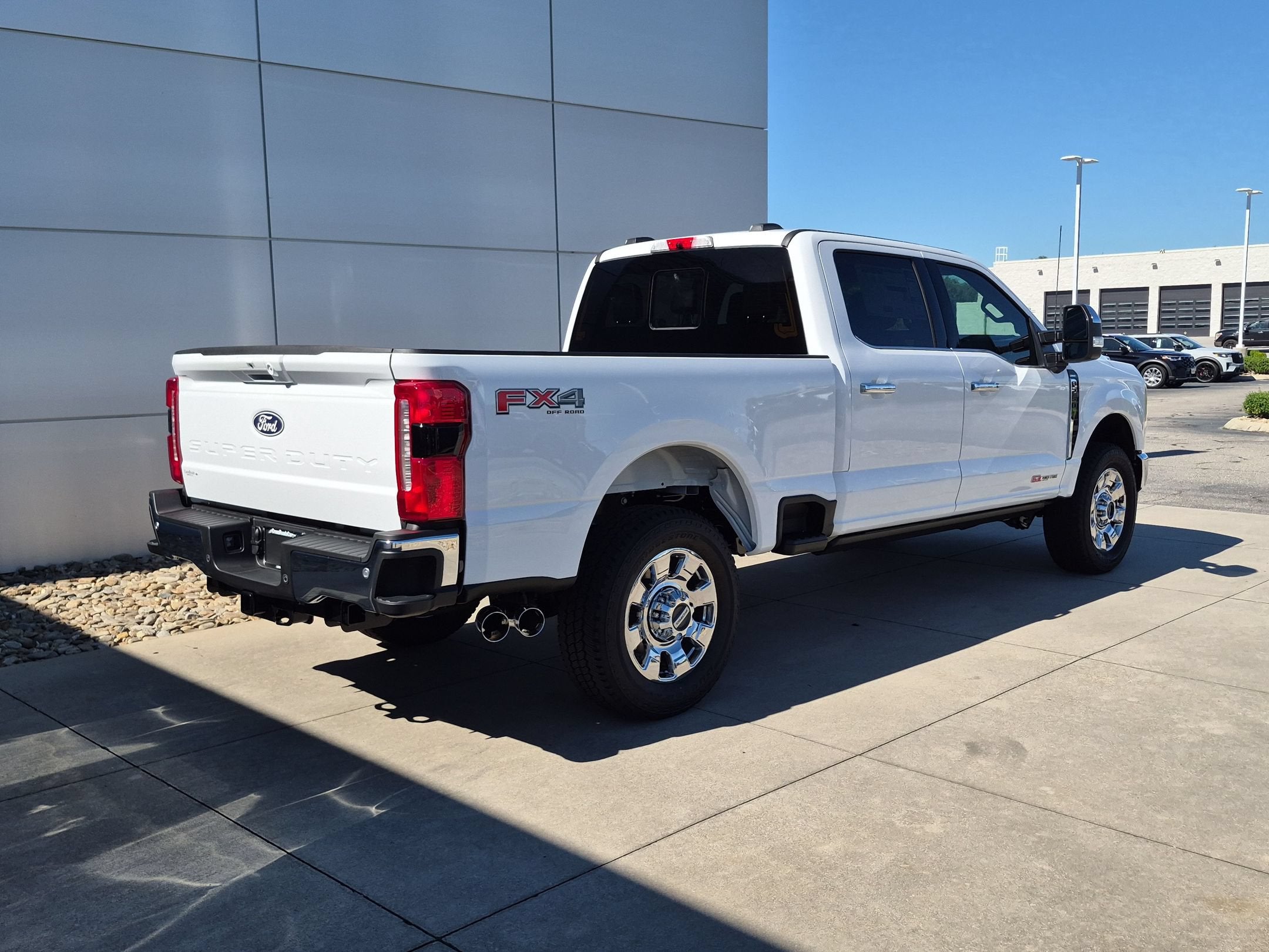 2027 Ford Super Duty F-250 SRW LARIAT