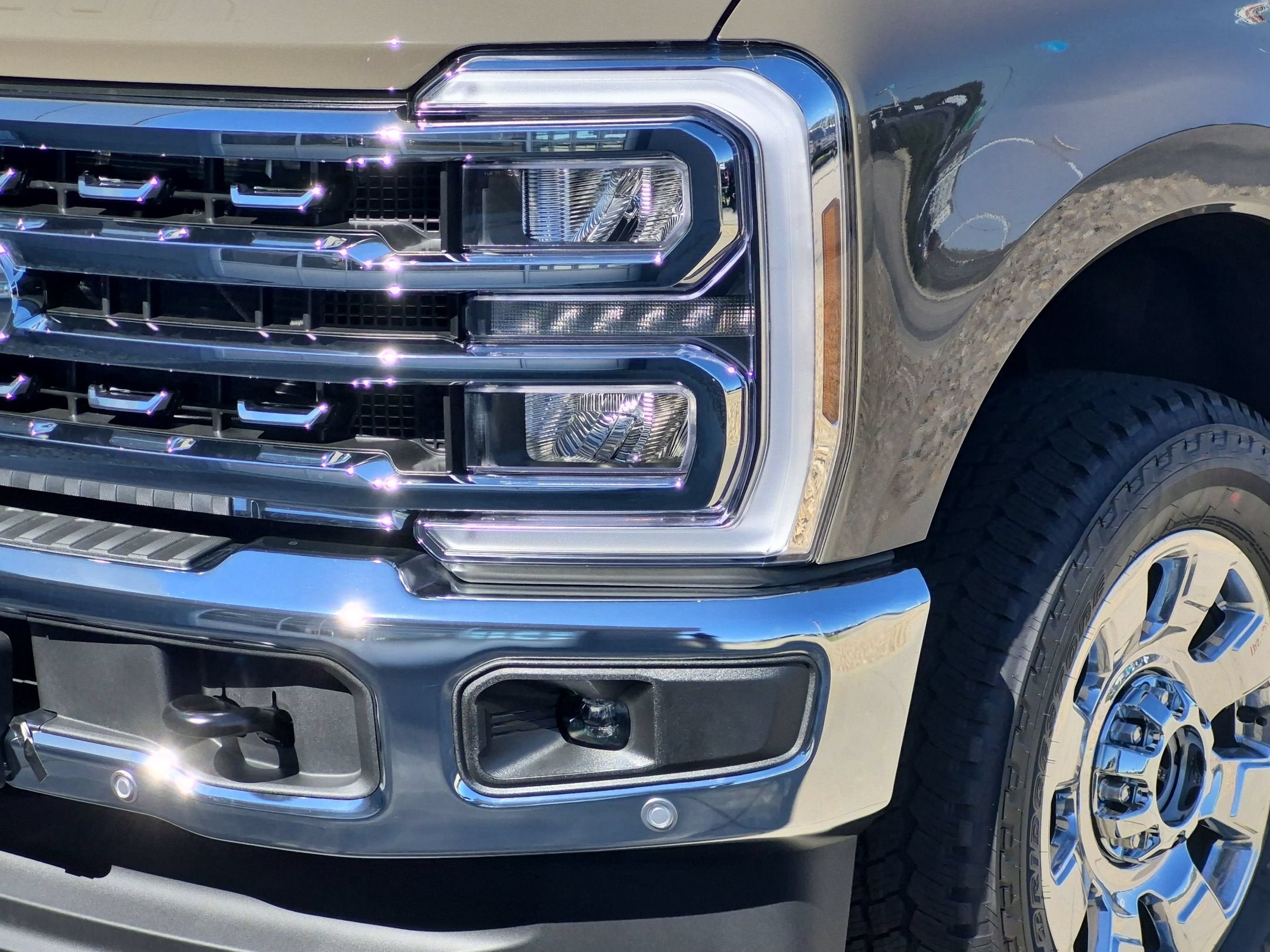 2027 Ford Super Duty F-250 SRW LARIAT