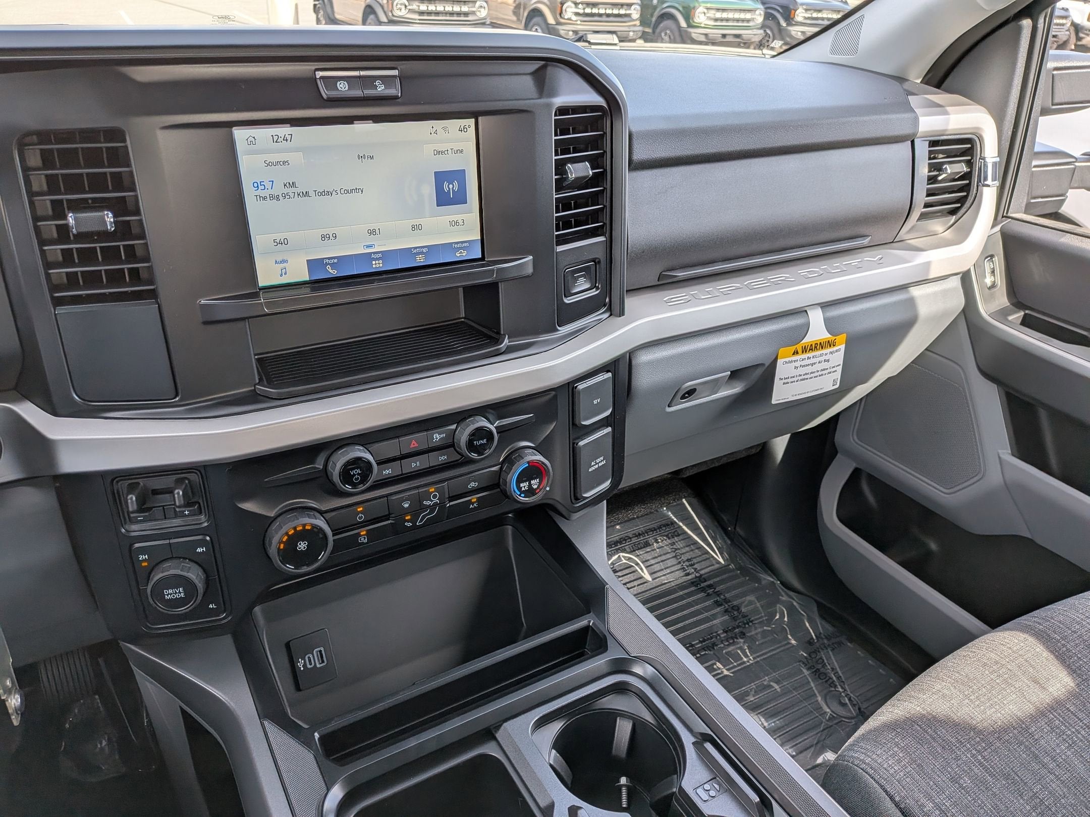 2026 Ford Super Duty F-450 DRW XLT