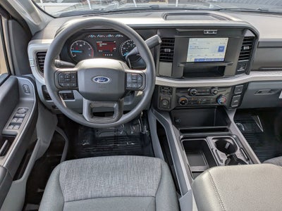 2026 Ford Super Duty F-450 DRW XLT