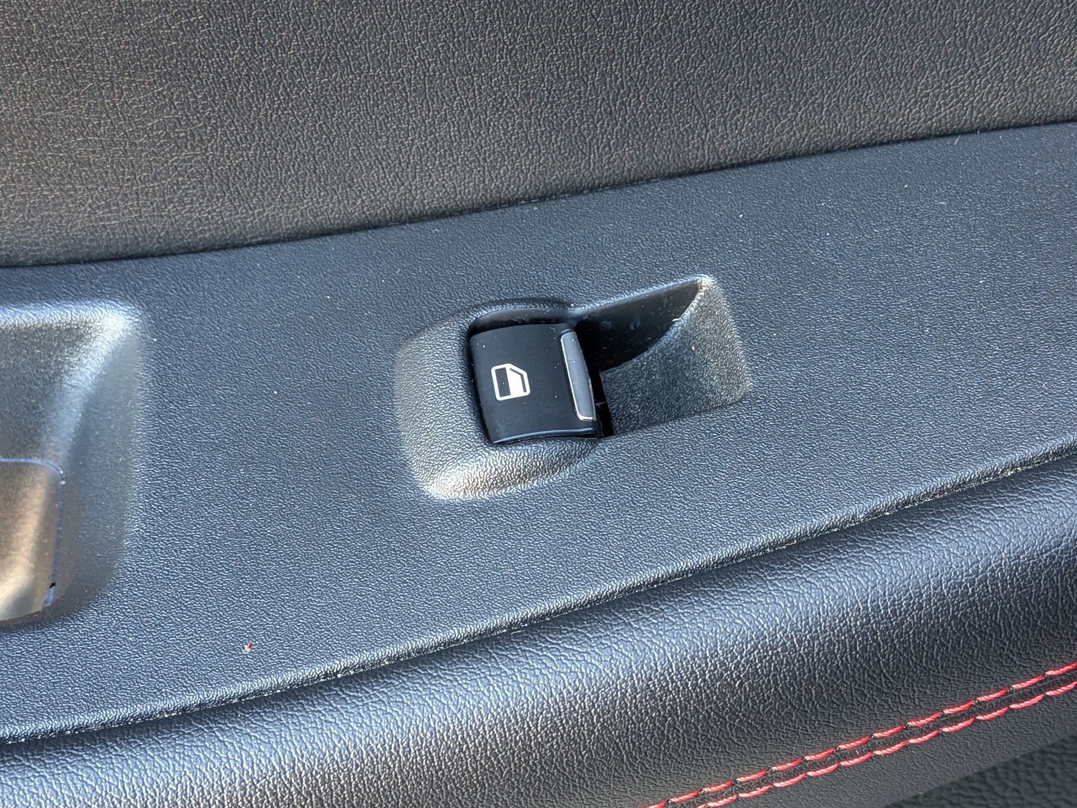 2022 Ford Edge ST Line