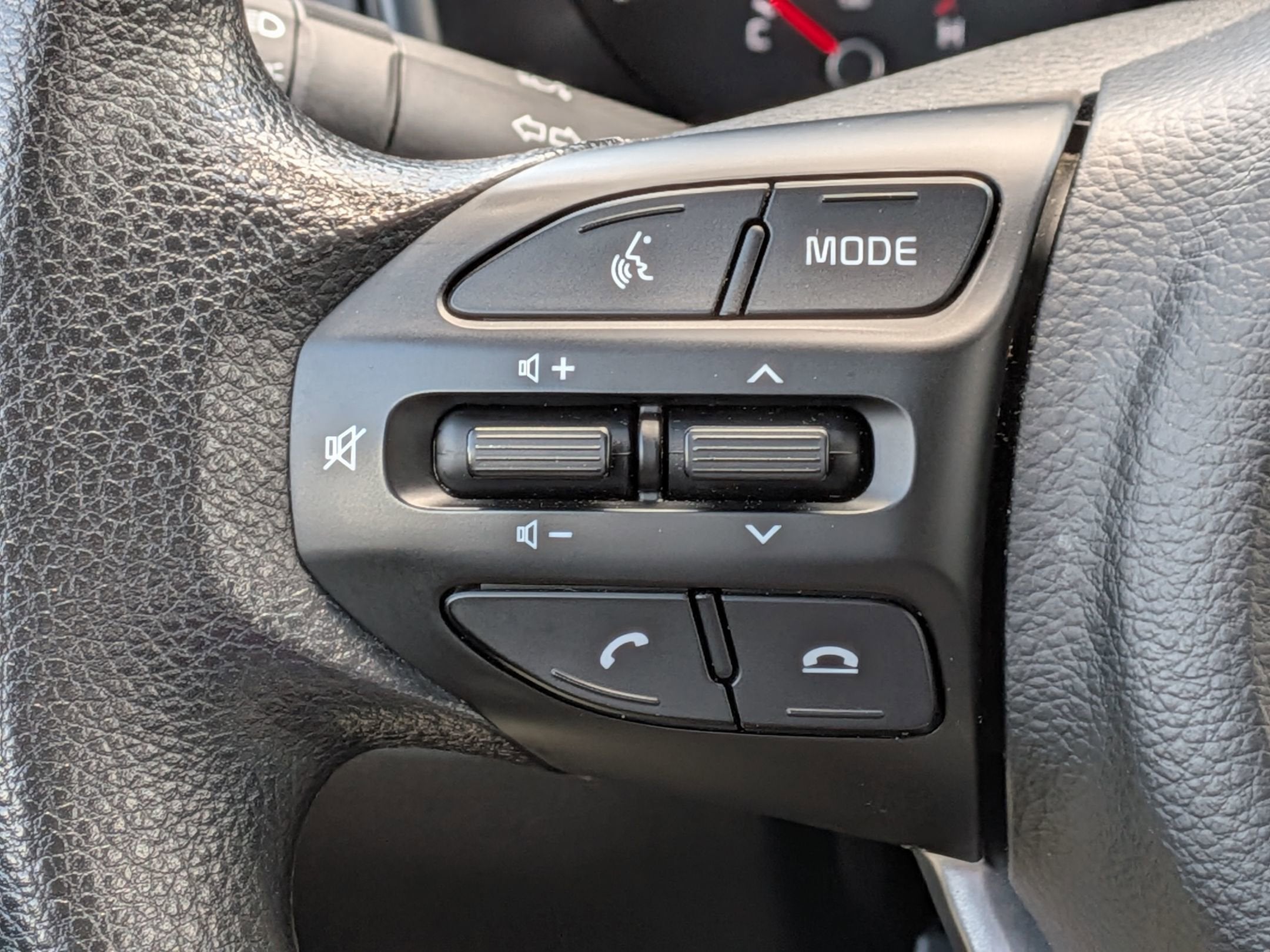 2023 Kia Rio LX