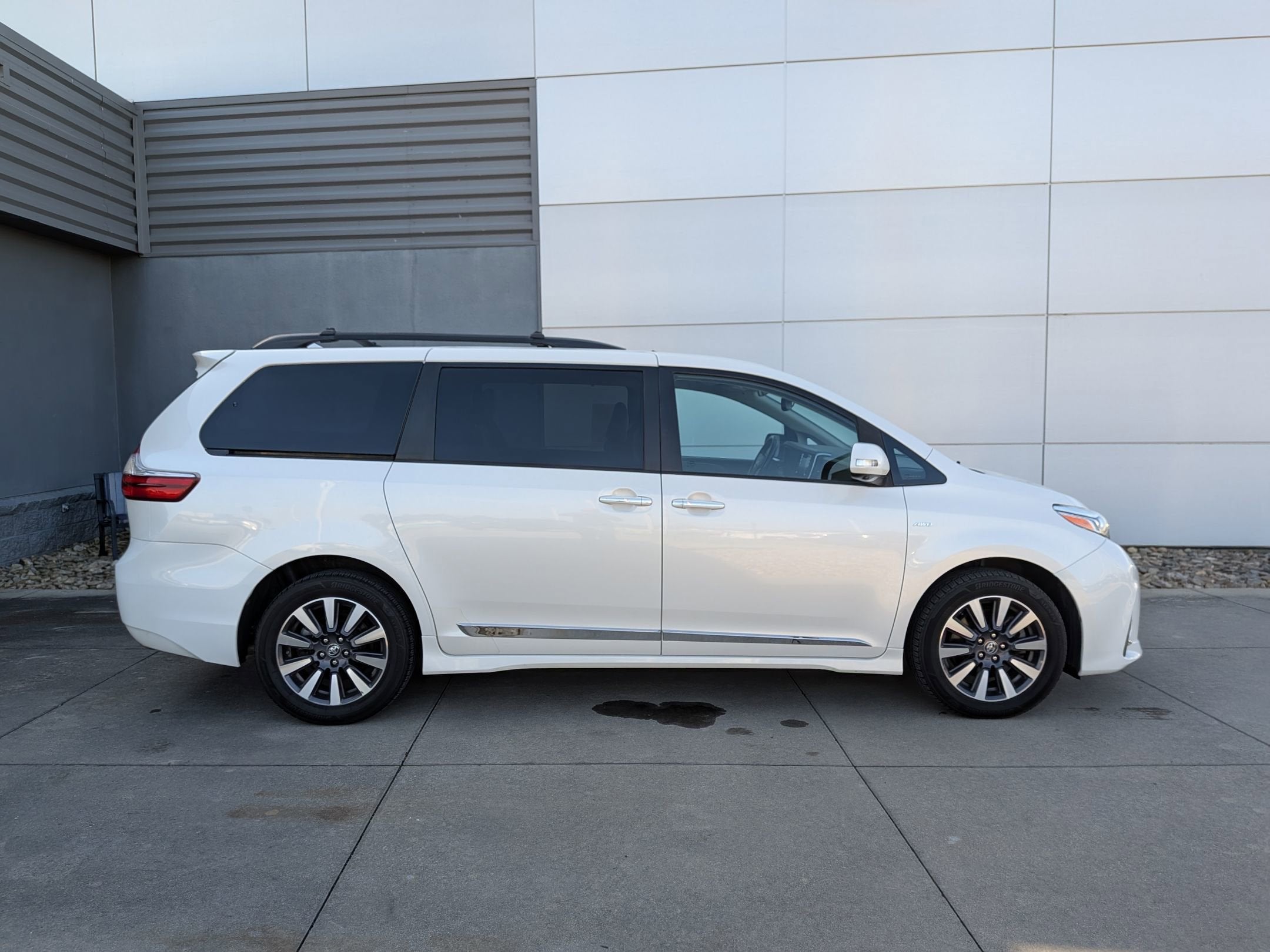 2020 Toyota Sienna Limited