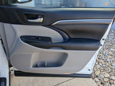 2017 Toyota Highlander Limited