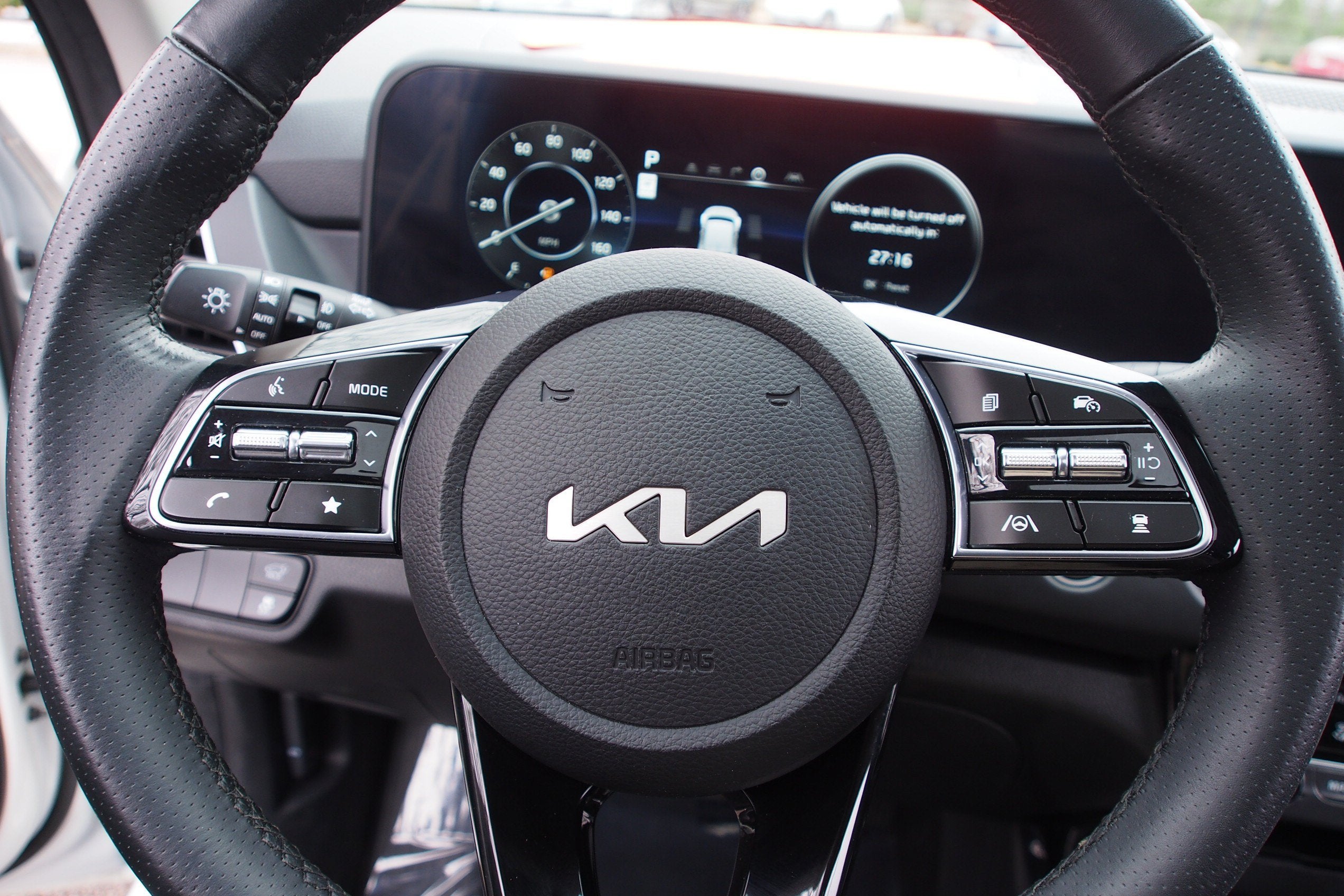 2025 Kia Seltos SX