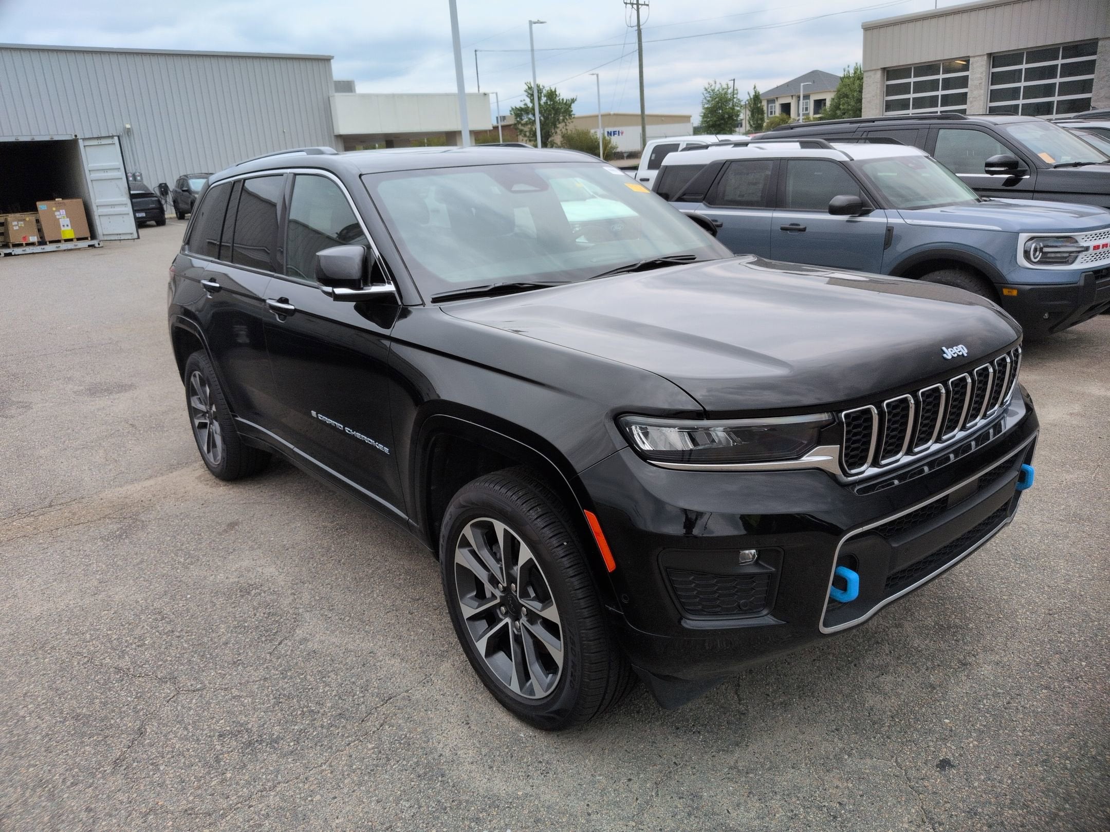 2023 Jeep Grand Cherokee 4xe Overland