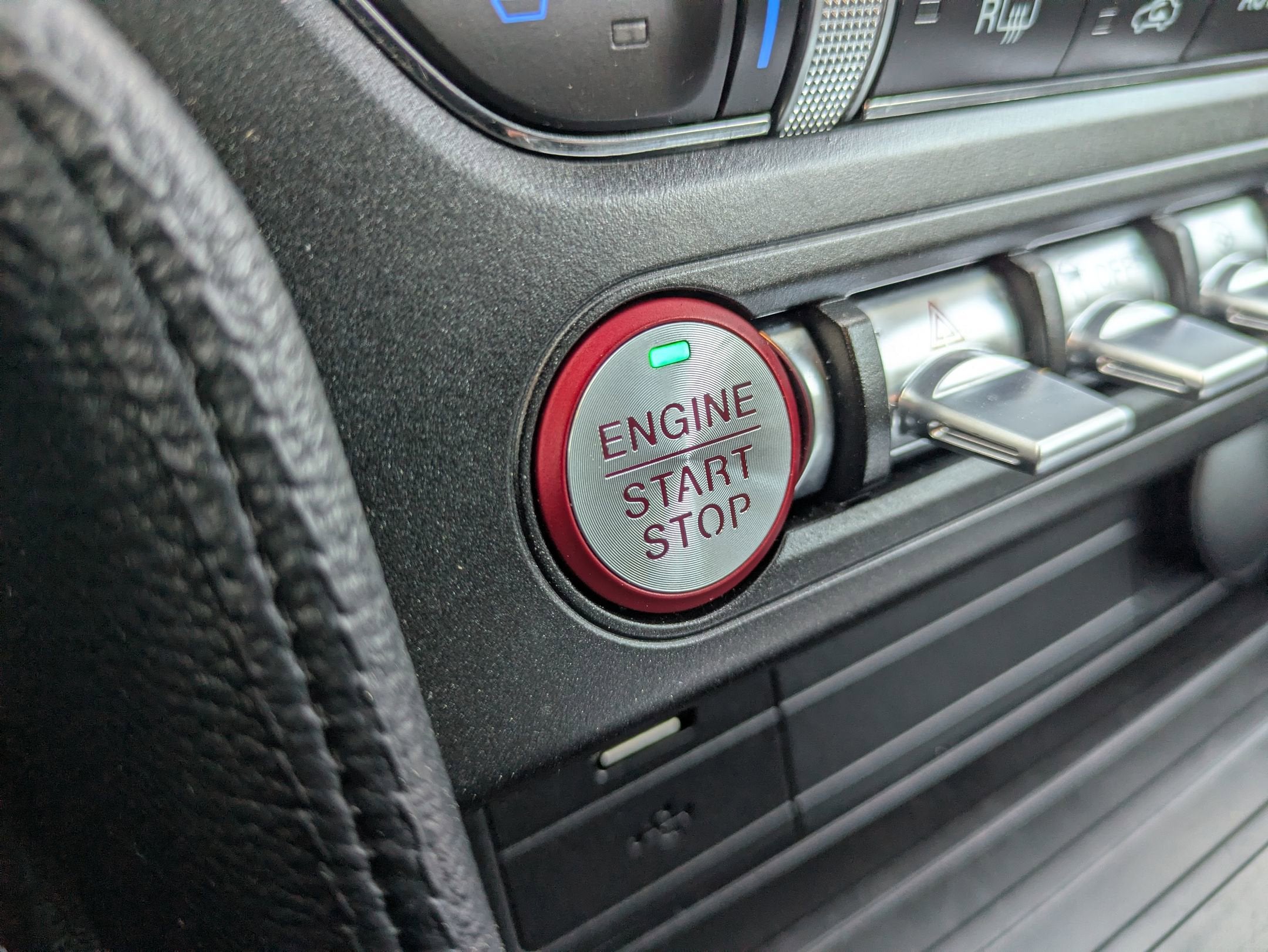 2022 Ford Mustang Mach 1