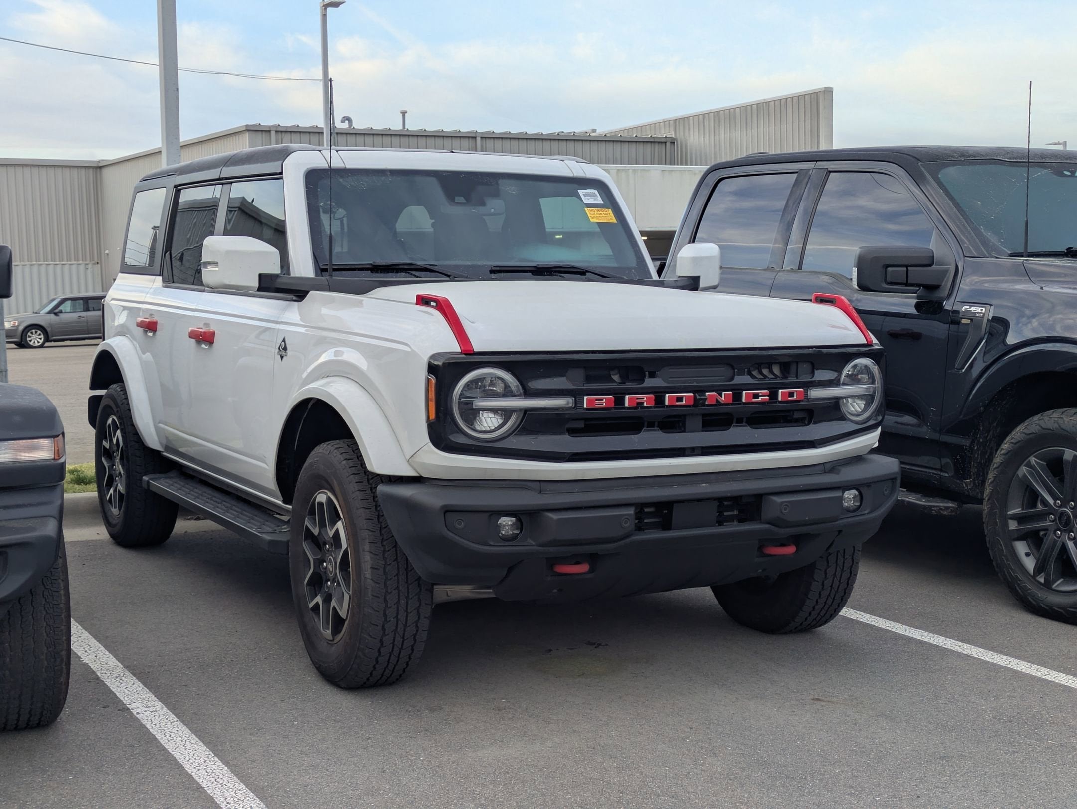 2024 Ford Bronco Outer Banks