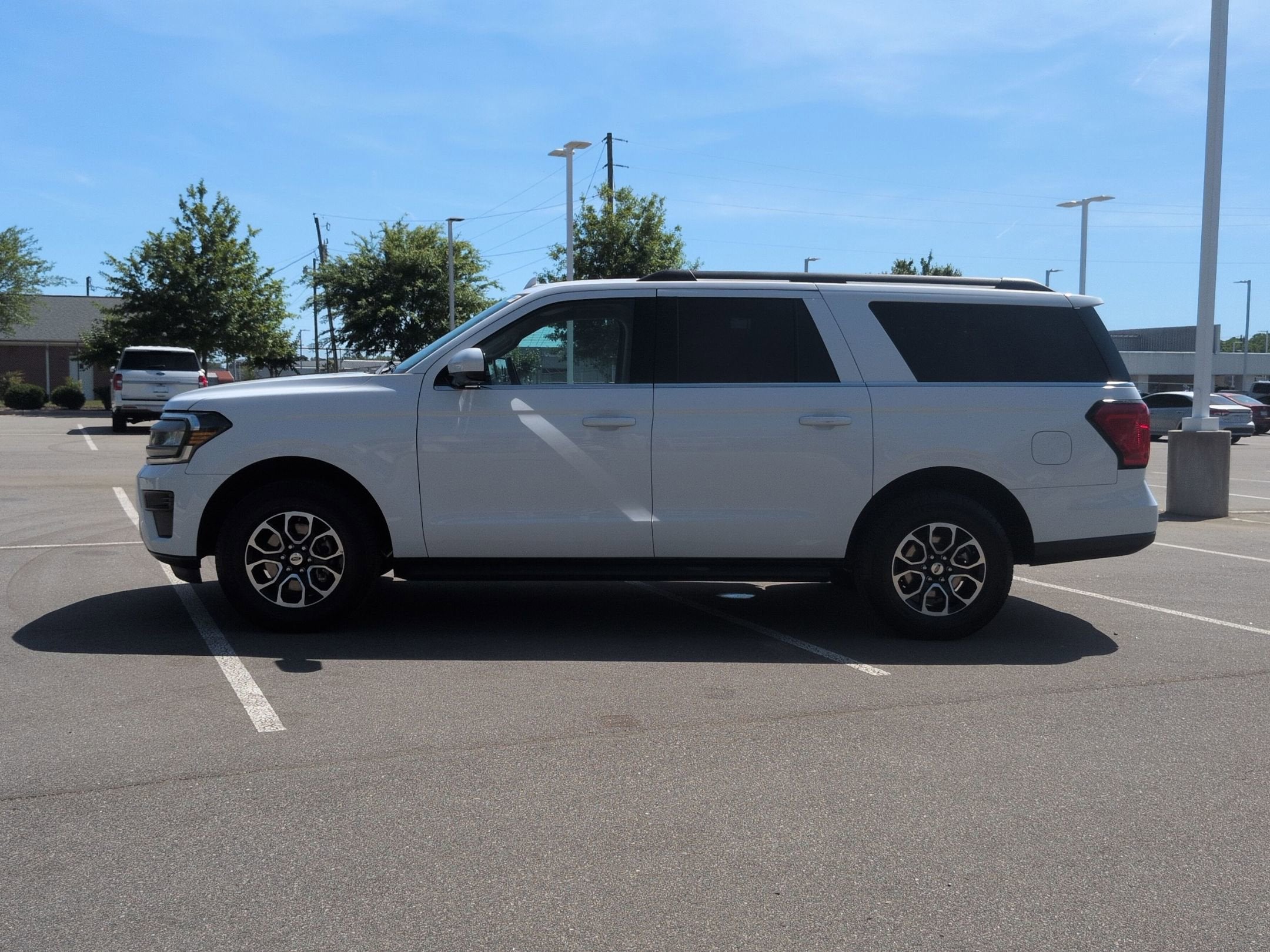 2024 Ford Expedition Max XLT