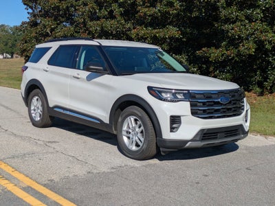 2025 Ford Explorer Active
