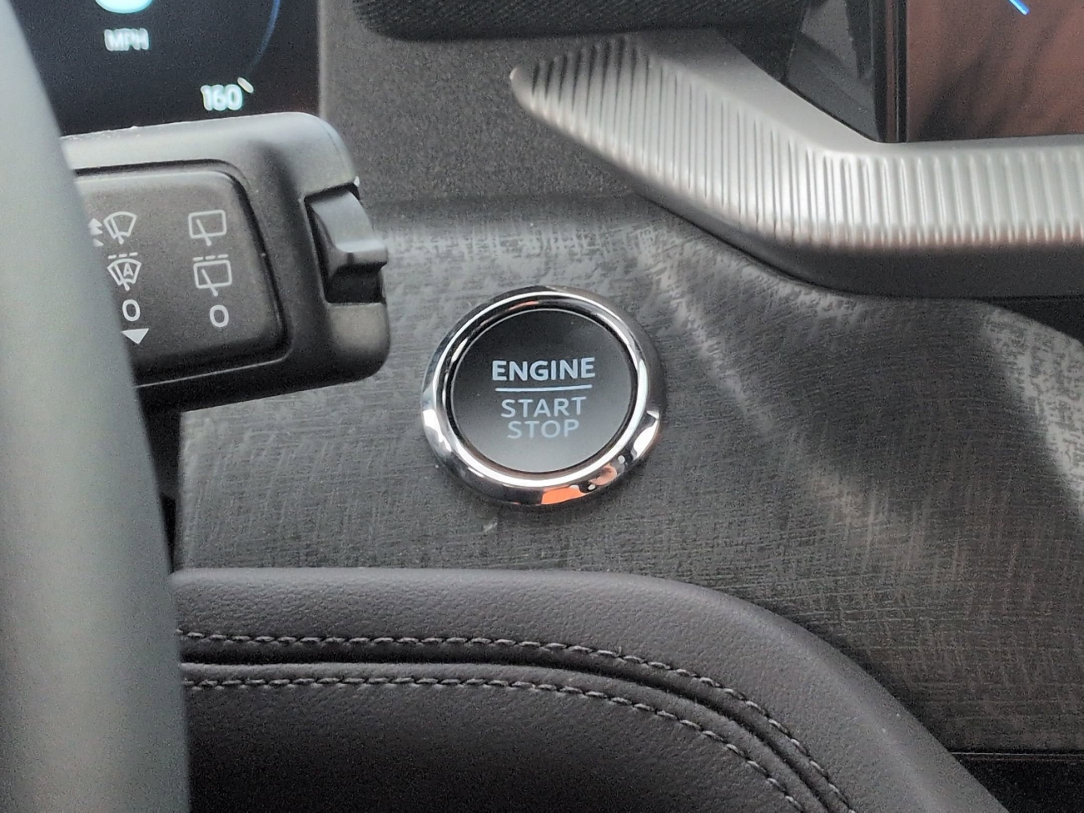 2026 Ford Explorer Platinum - Crossroads Courtesy Demo
